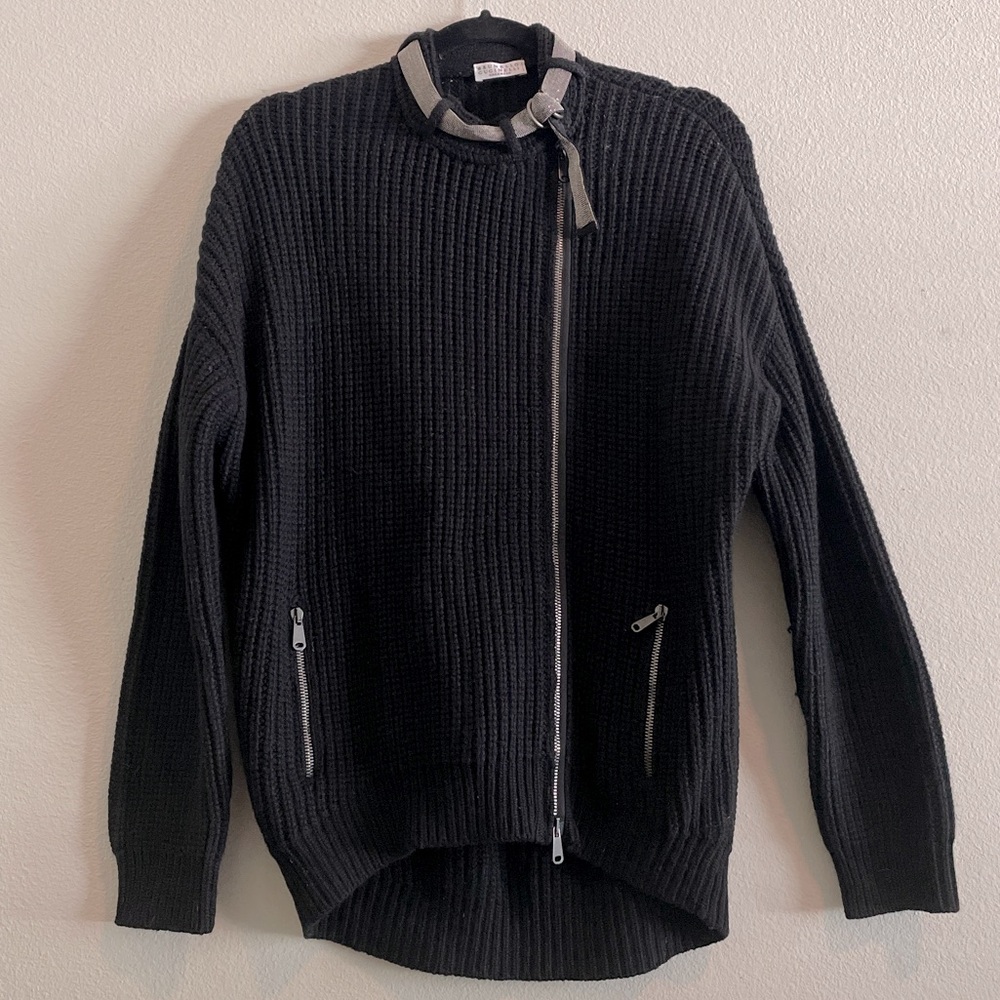 100% Cashmere Brunello Cucinelli Black Knitted Sweater